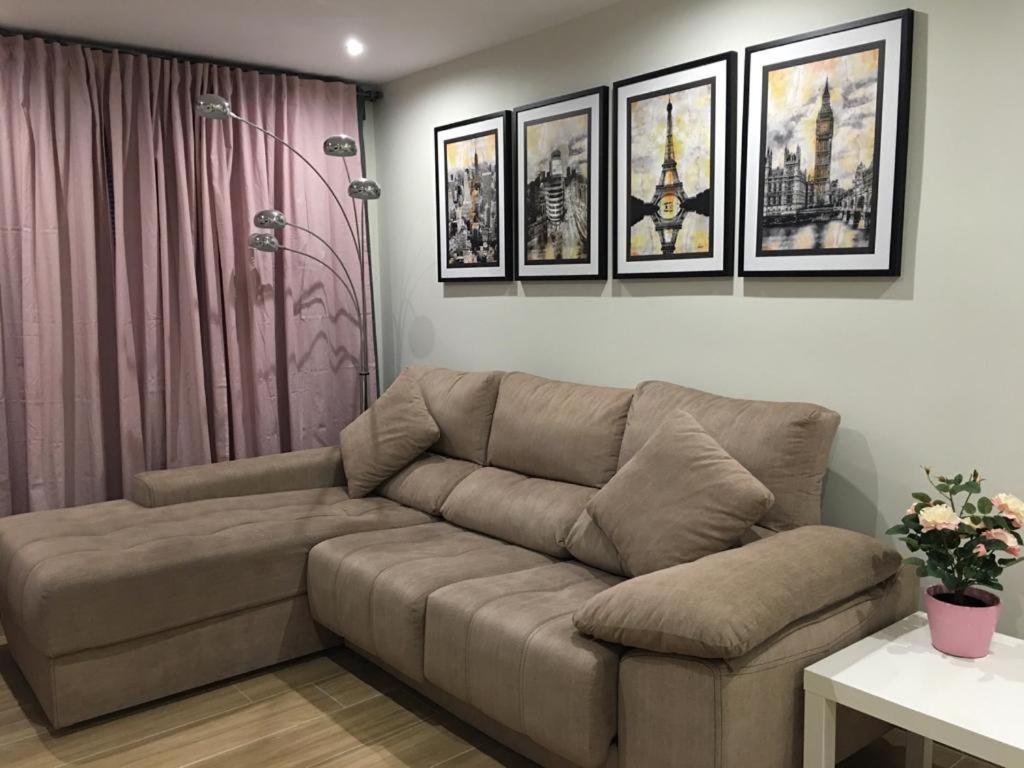 Apartamento Recién reformado casco histórico Alcalá de Henares Exterior foto