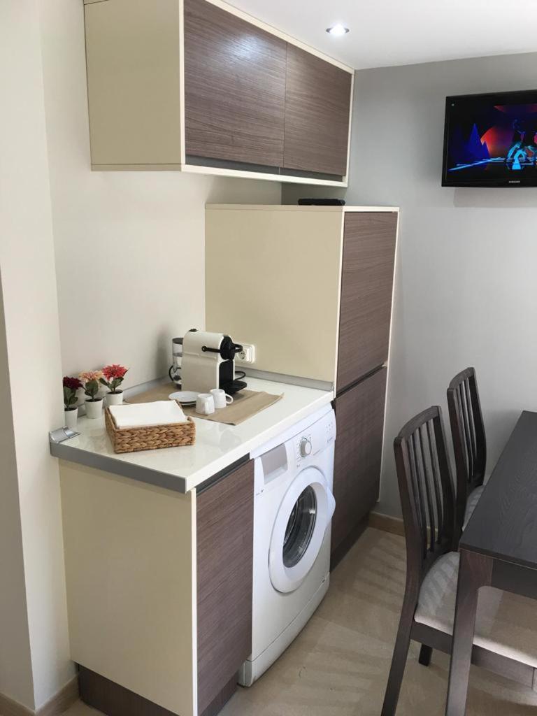 Apartamento Recién reformado casco histórico Alcalá de Henares Habitación foto