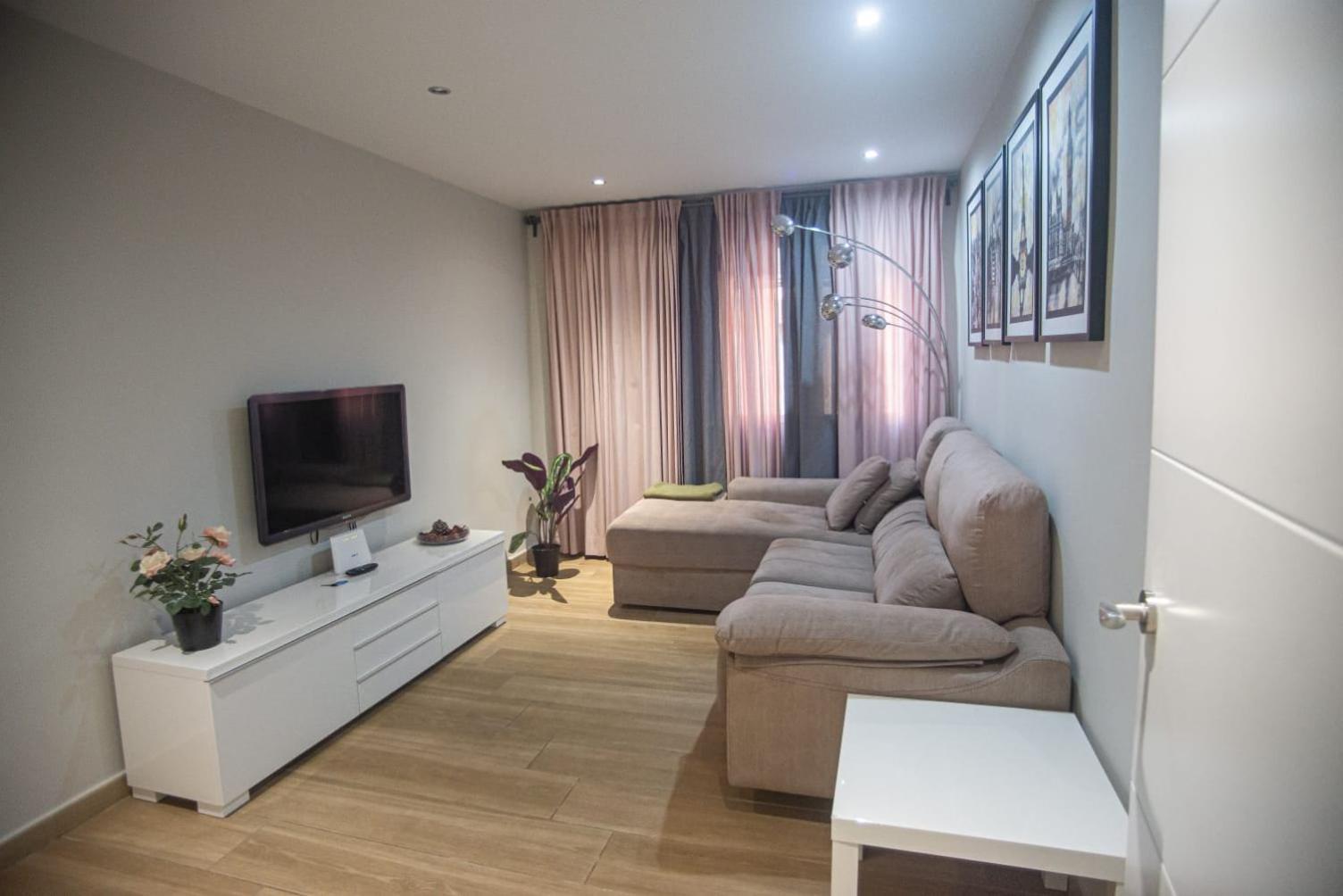 Apartamento Recién reformado casco histórico Alcalá de Henares Exterior foto