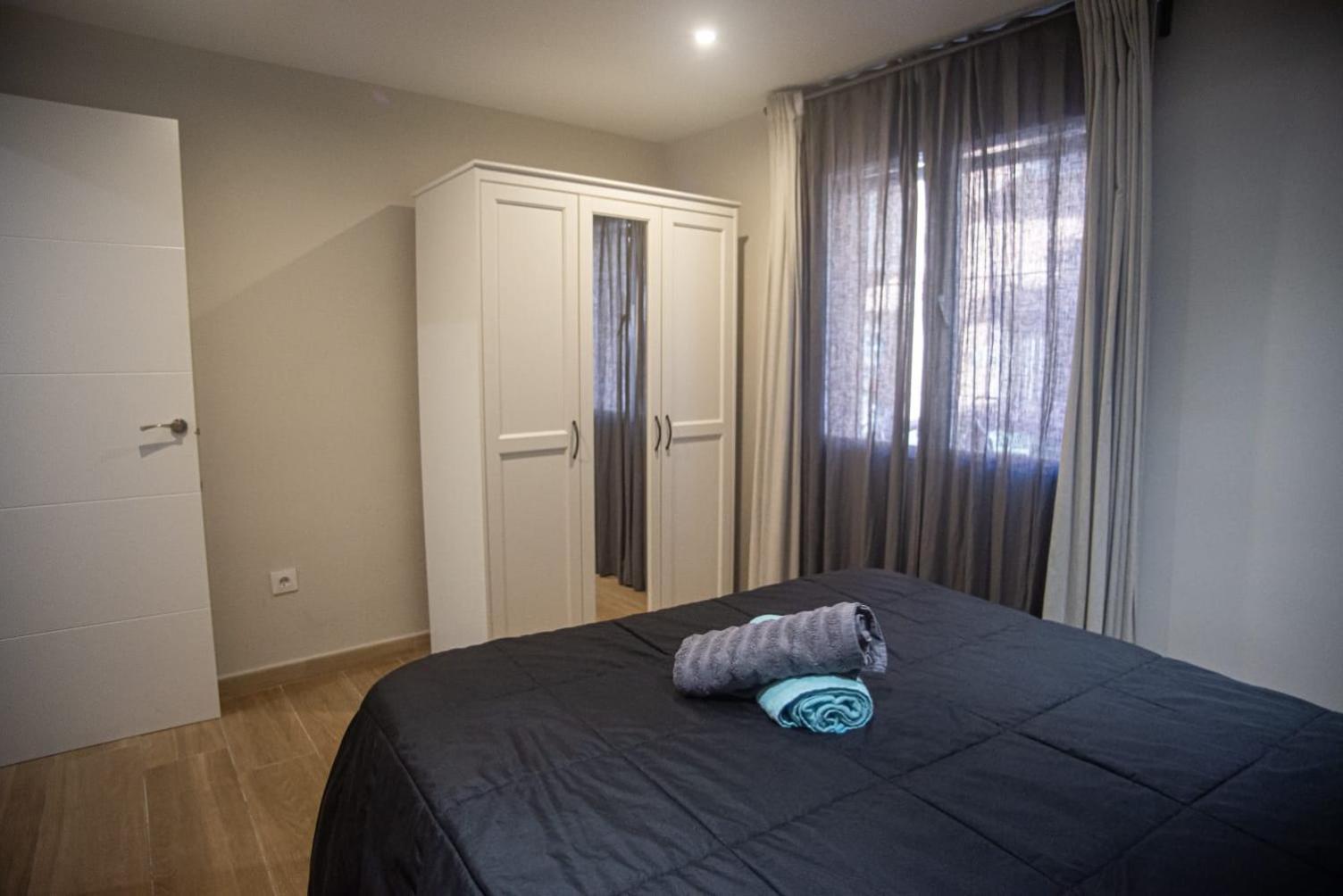 Apartamento Recién reformado casco histórico Alcalá de Henares Exterior foto