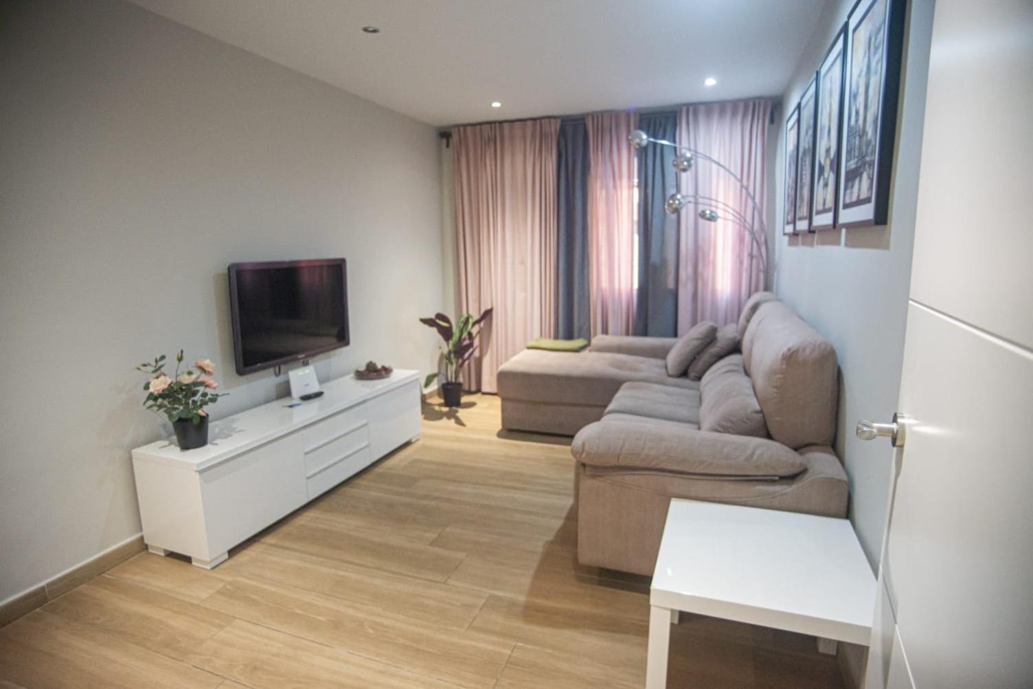 Apartamento Recién reformado casco histórico Alcalá de Henares Exterior foto