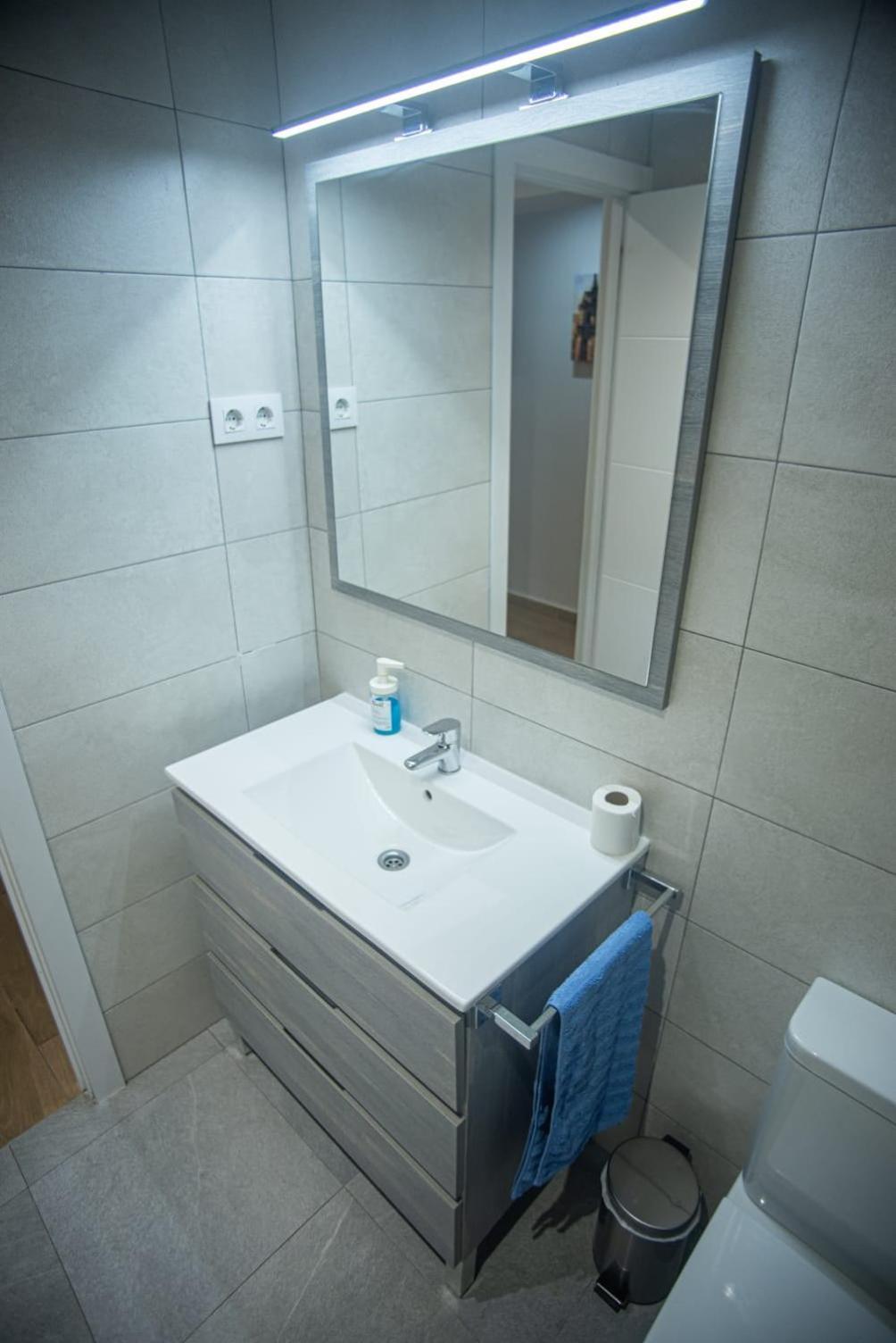 Apartamento Recién reformado casco histórico Alcalá de Henares Exterior foto